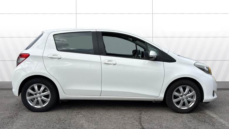 Toyota Yaris 1.0 VVT-i TR 5dr Petrol Hatchback